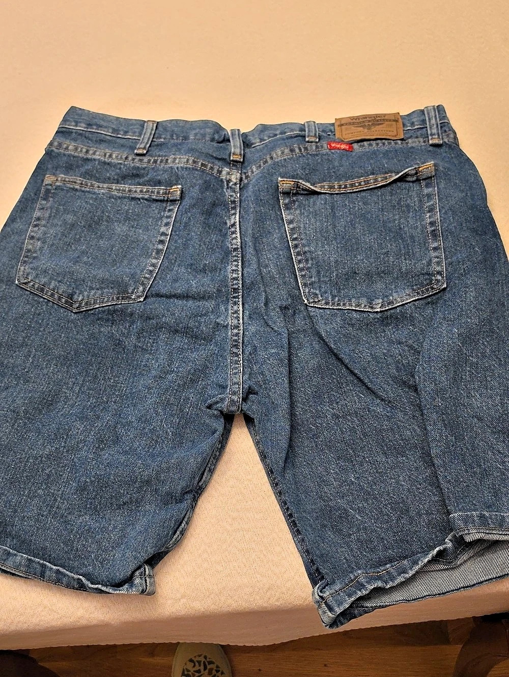 Wrangler Relaxed Fit Denim Shorts 606W4MS Blue Waist 36